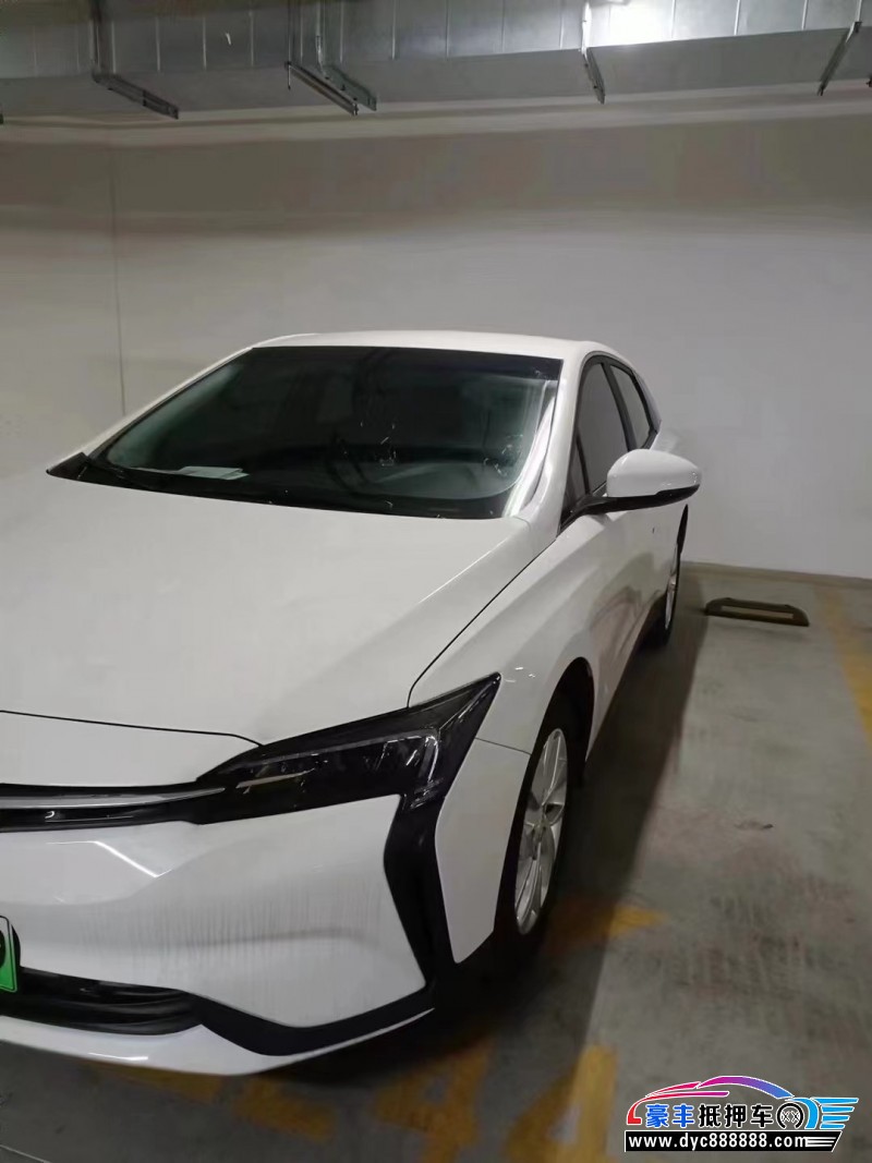 24年别克微蓝轿车抵押车出售