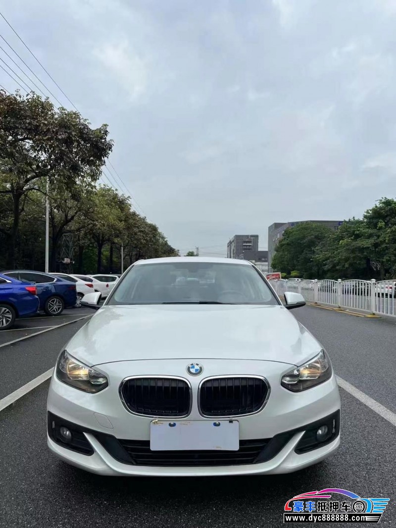 19年宝马1系轿车抵押车出售