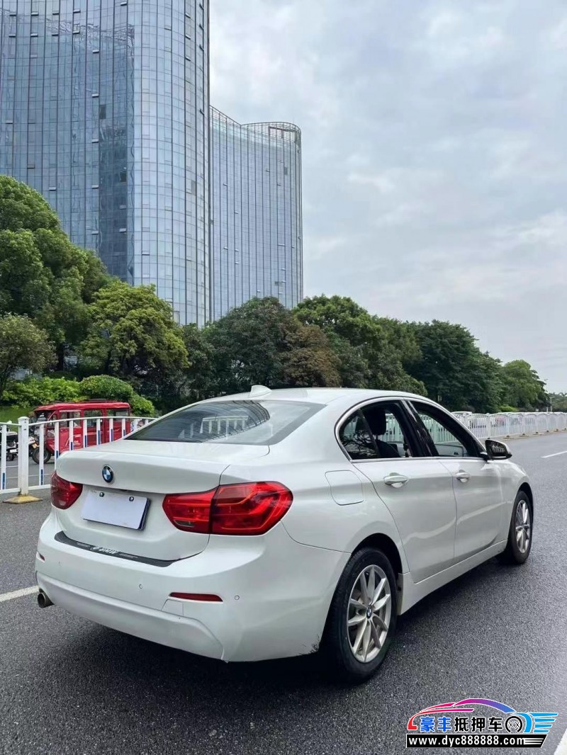 19年宝马1系轿车抵押车出售