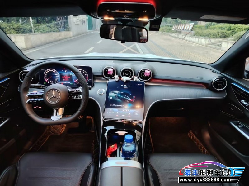 22年奔驰C轿车抵押车出售