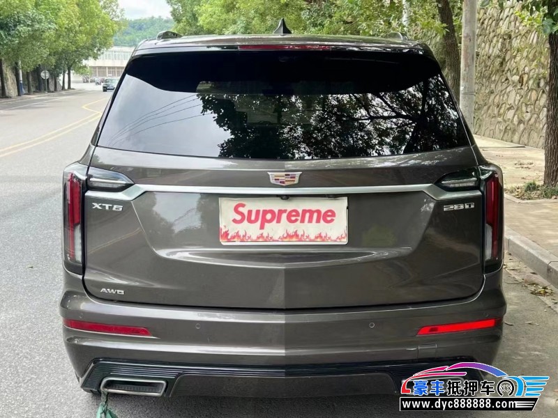 20年凯迪拉克xt6轿车抵押车出售