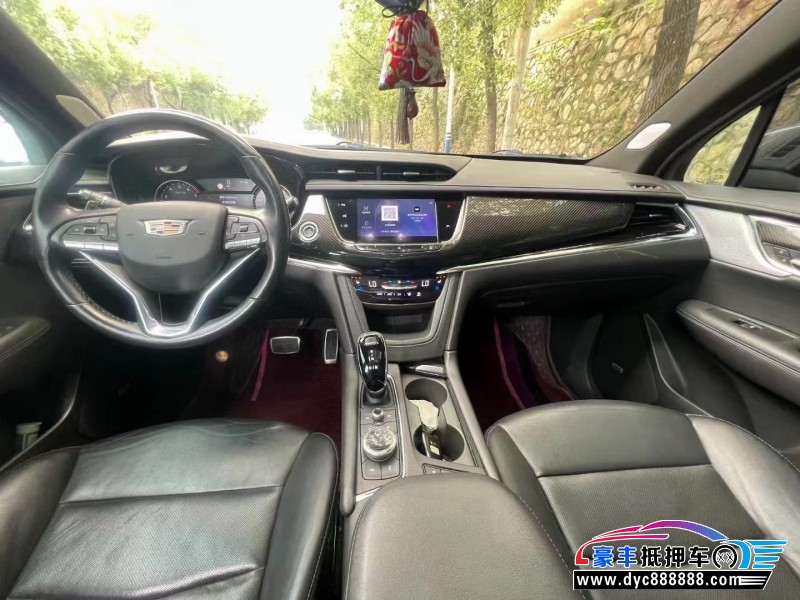 20年凯迪拉克xt6轿车抵押车出售