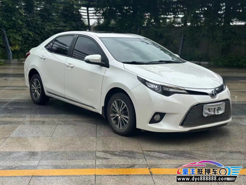 17年丰田雷凌轿车抵押车出售