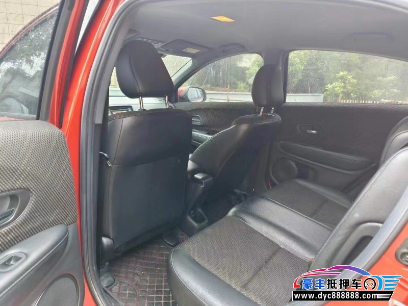 17年本田XRV轿车抵押车出售