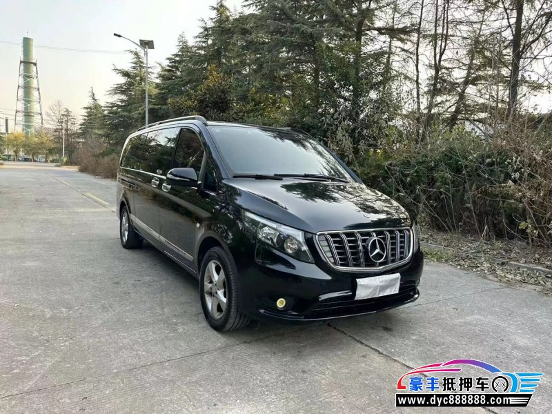18年奔驰威霆MPV抵押车出售