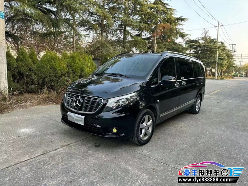 18年奔驰威霆MPV抵押车出售