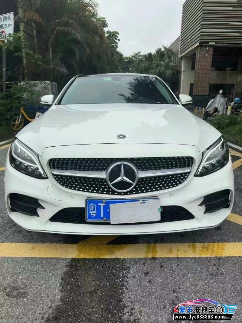 21年奔驰C轿车抵押车出售