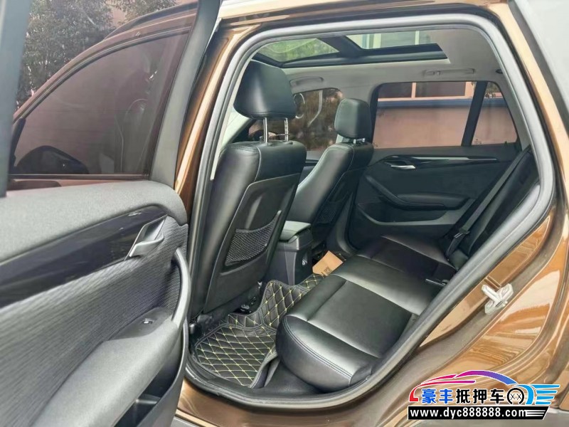 15年宝马X1轿车抵押车出售