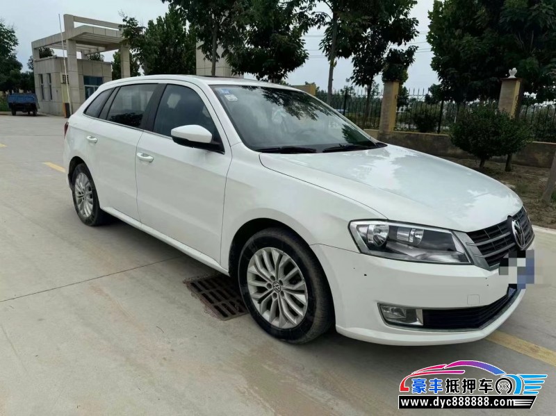 14年大众朗行轿车抵押车出售