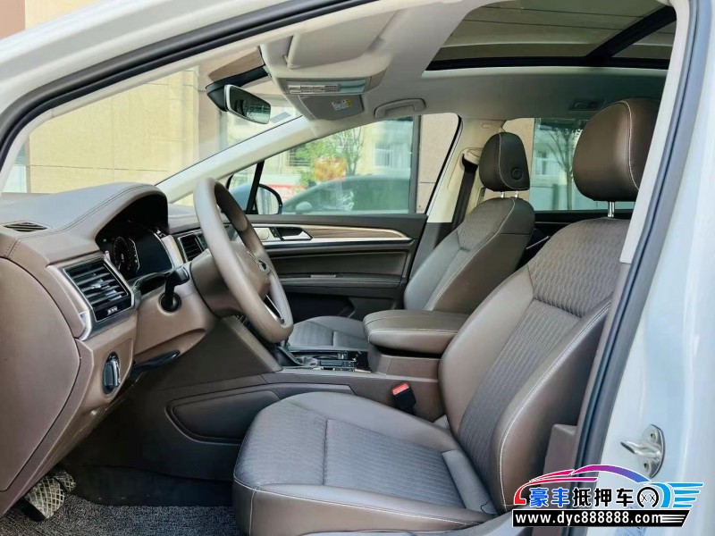 23年大众蔚然轿车抵押车出售