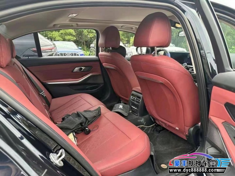 24年宝马i3轿车抵押车出售