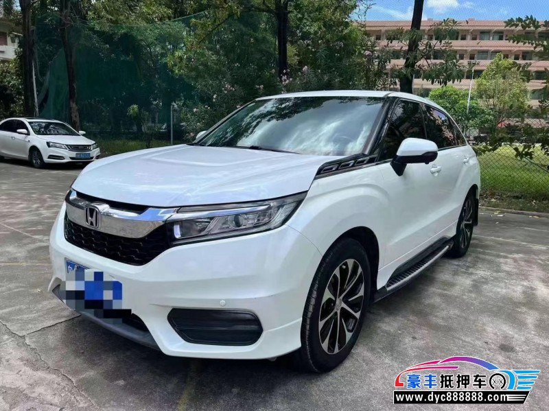 17年本田冠道轿车抵押车出售