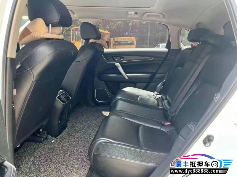 17年本田冠道轿车抵押车出售