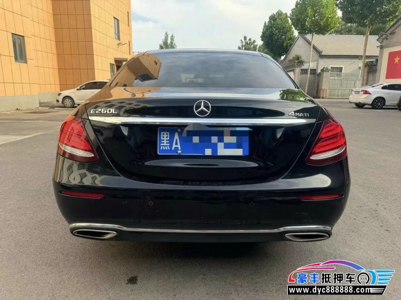 20年奔驰E轿车抵押车出售