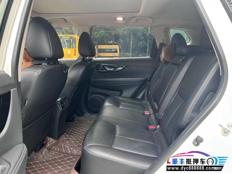 21年日产奇骏轿车抵押车出售