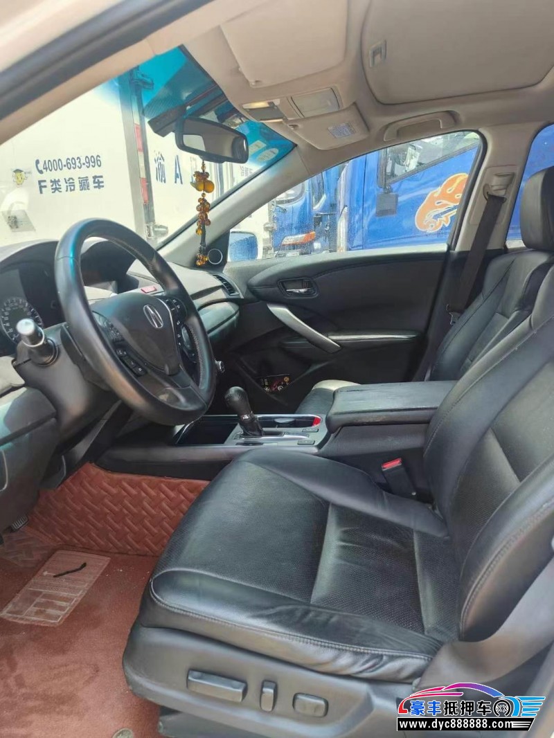 15年讴歌RDX轿车抵押车出售