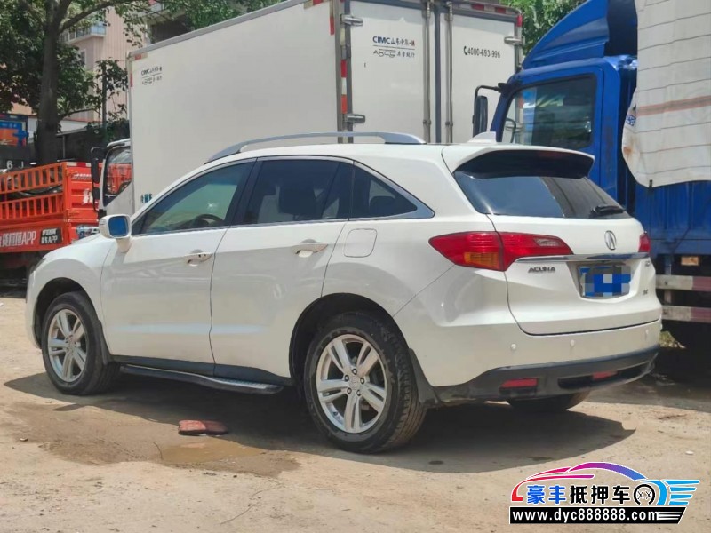 15年讴歌RDX轿车抵押车出售