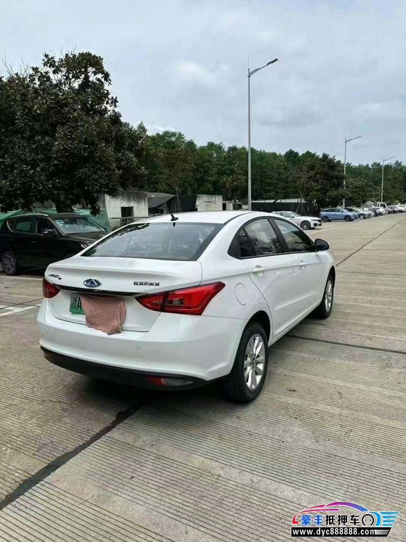 24年奇瑞艾瑞泽轿车抵押车出售