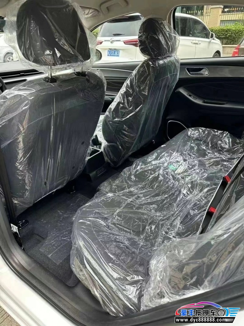 24年奇瑞艾瑞泽轿车抵押车出售