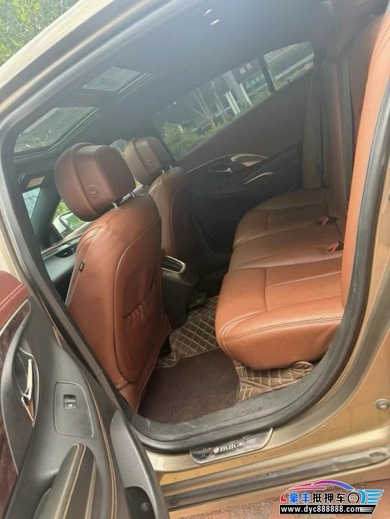 15年别克君威轿车抵押车出售