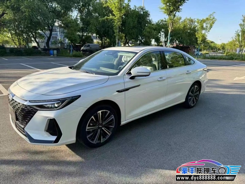 24年奇瑞艾瑞泽轿车抵押车出售