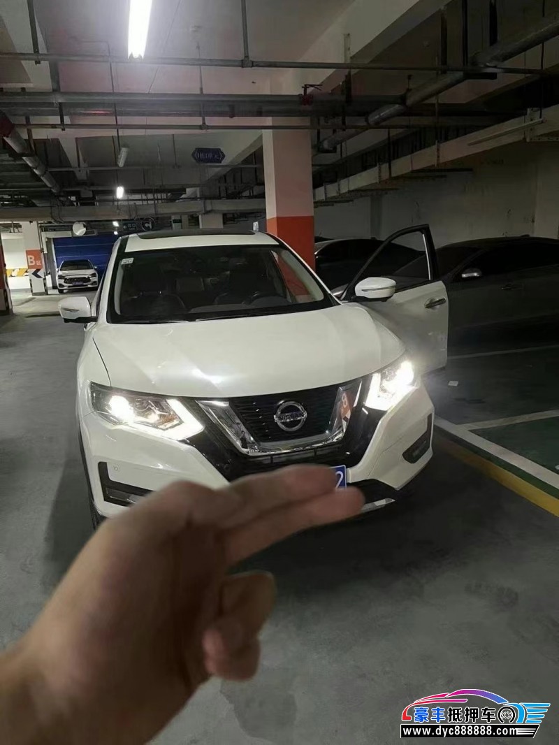 21年日产奇骏轿车抵押车出售