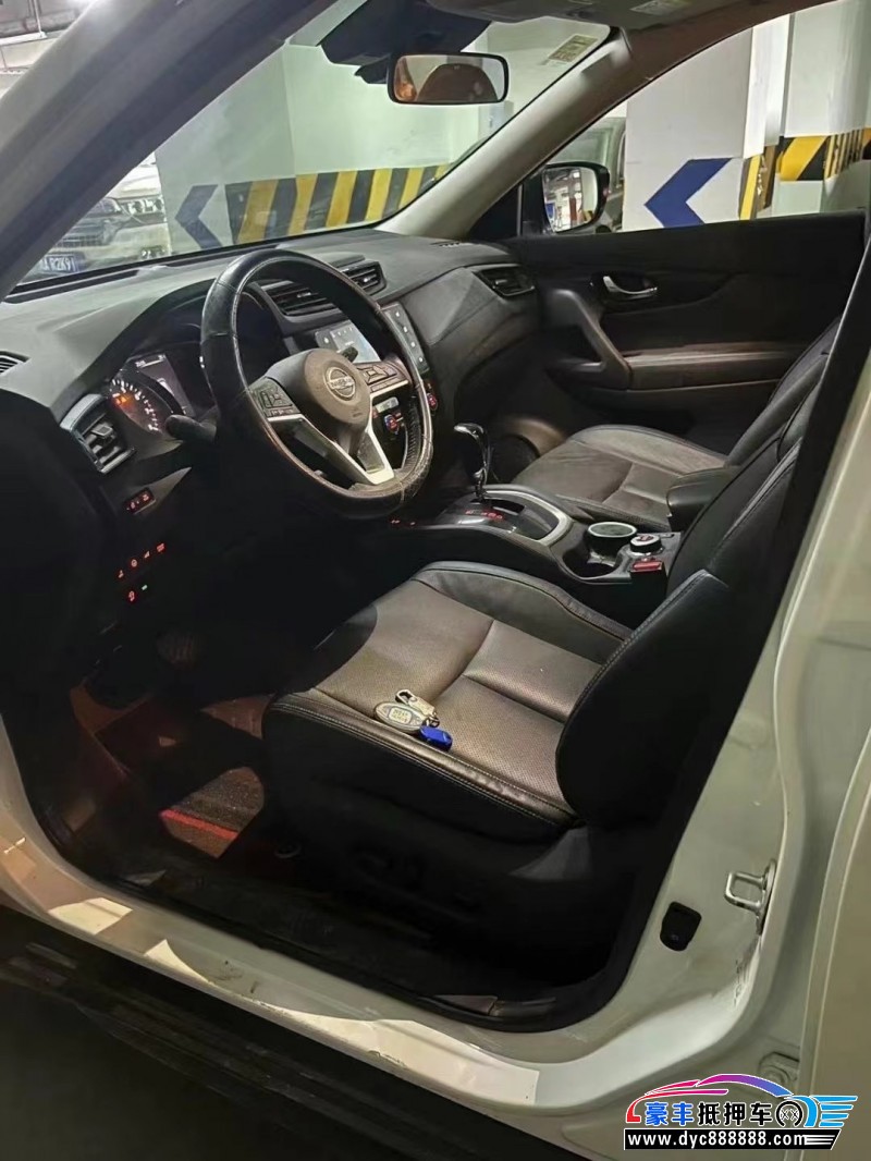 21年日产奇骏轿车抵押车出售