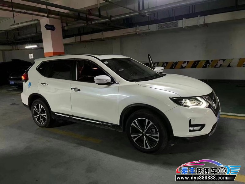 21年日产奇骏轿车抵押车出售