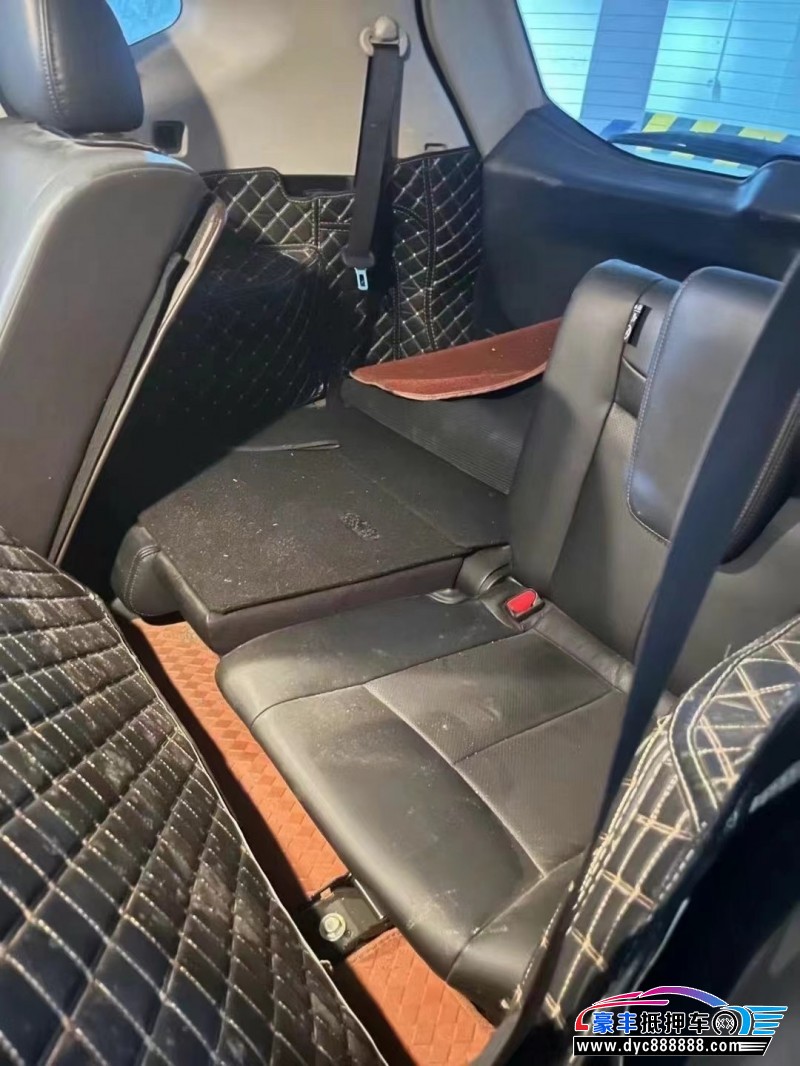 21年日产奇骏轿车抵押车出售