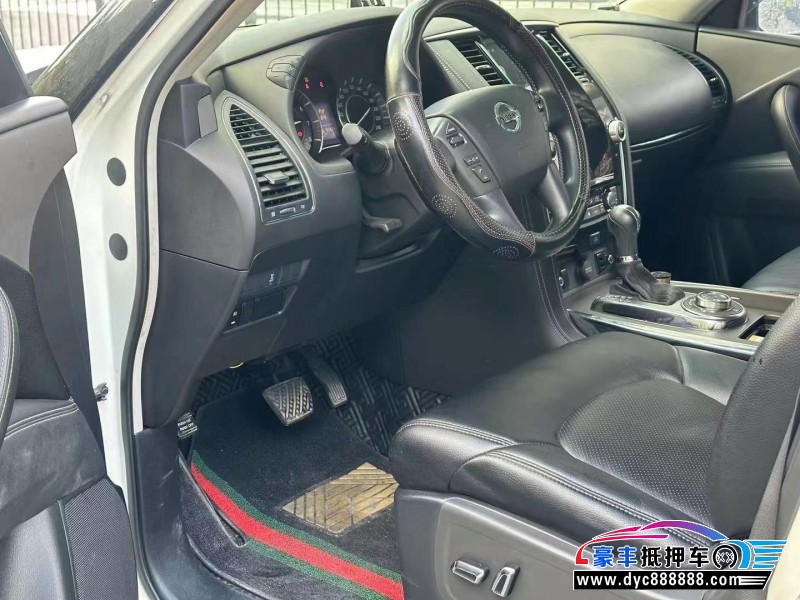 19年日产途乐轿车抵押车出售