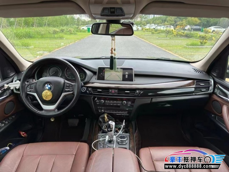 14年宝马X5轿车抵押车出售