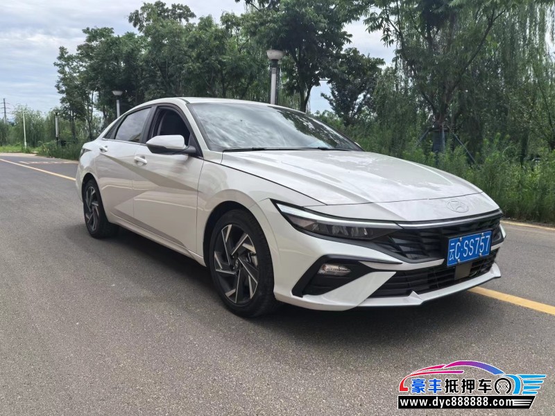 24年现代伊兰特轿车抵押车出售