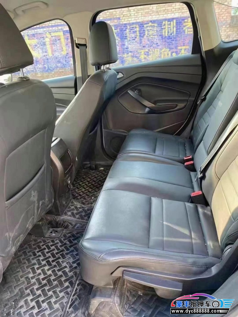 14年福特翼虎轿车抵押车出售