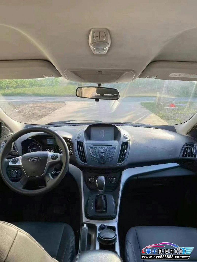 14年福特翼虎轿车抵押车出售