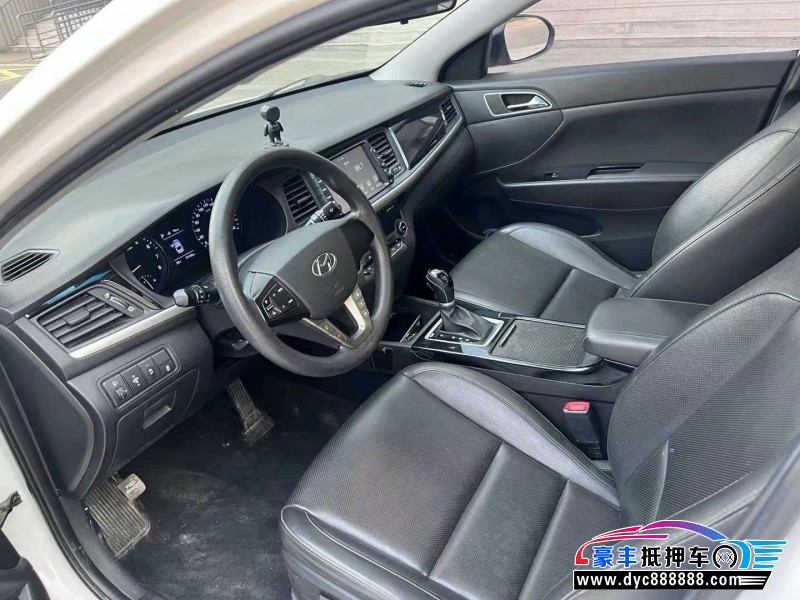 18年现代名图轿车抵押车出售