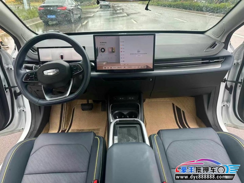 24年吉利几何轿车抵押车出售