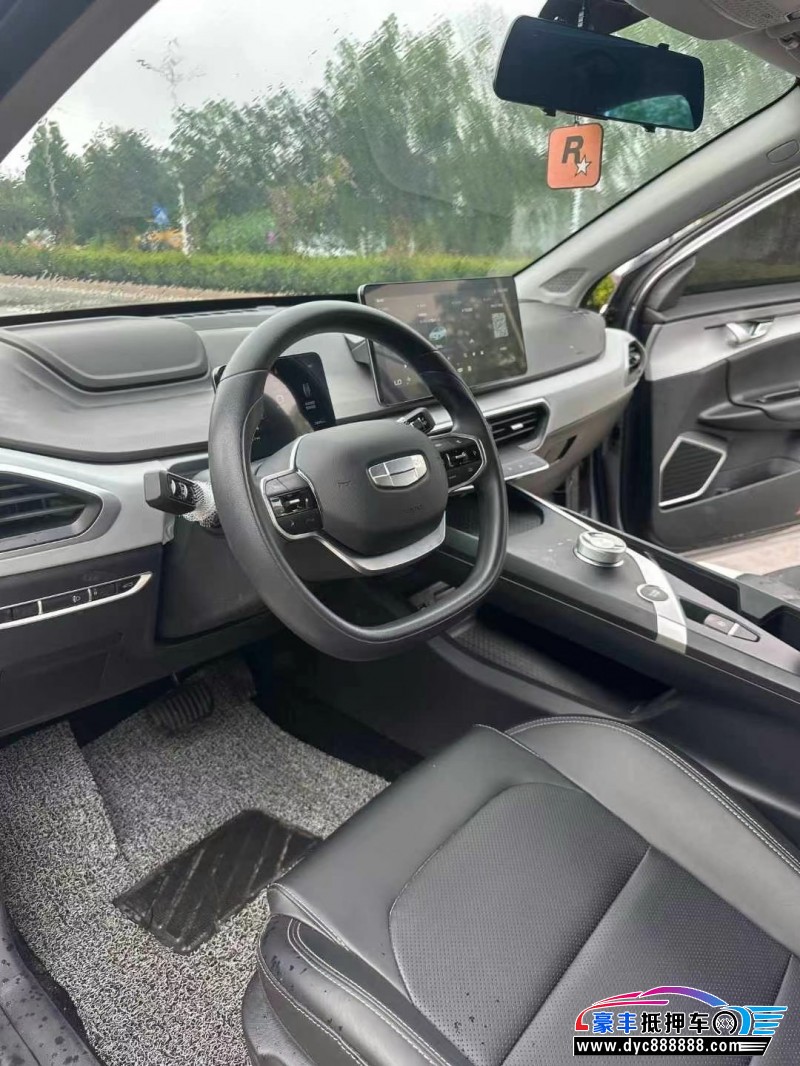 24年吉利几何轿车抵押车出售