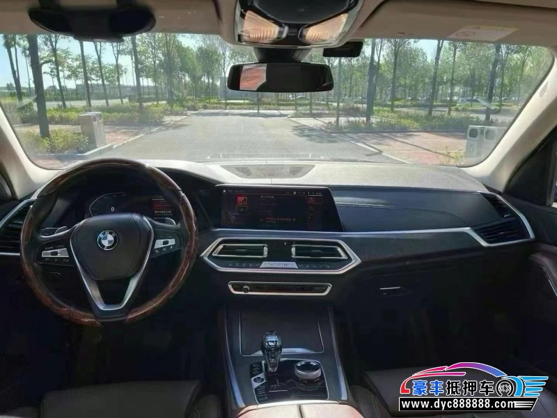 20年宝马X5轿车抵押车出售