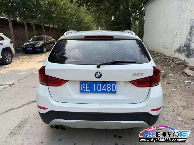 13年宝马X1轿车抵押车出售