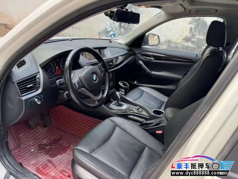 13年宝马X1轿车抵押车出售