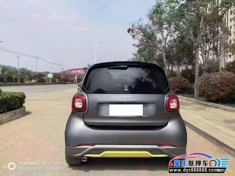 19年奔驰smart轿车抵押车出售