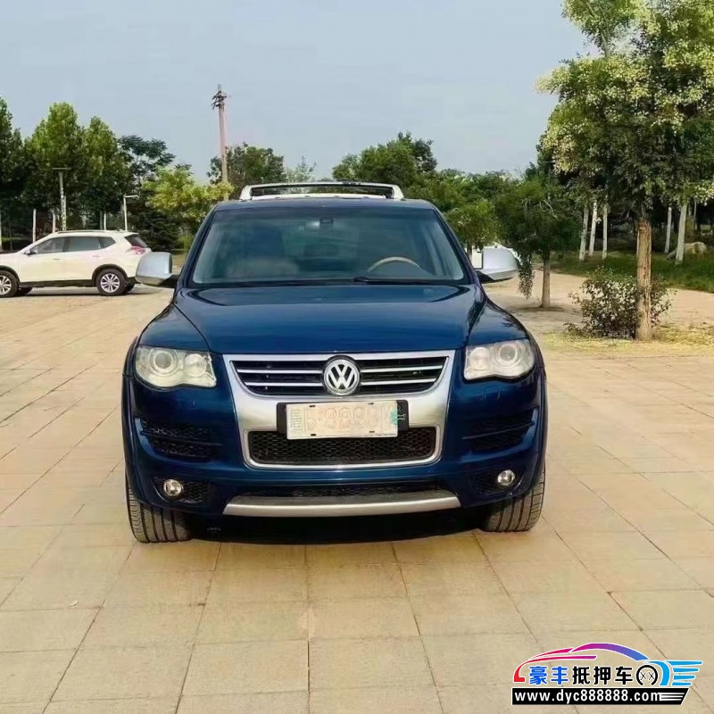 10年大众途锐轿车抵押车出售