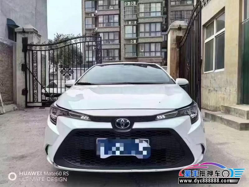 21年丰田雷凌轿车抵押车出售