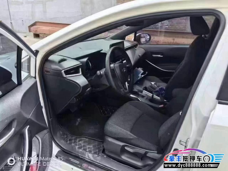 21年丰田雷凌轿车抵押车出售