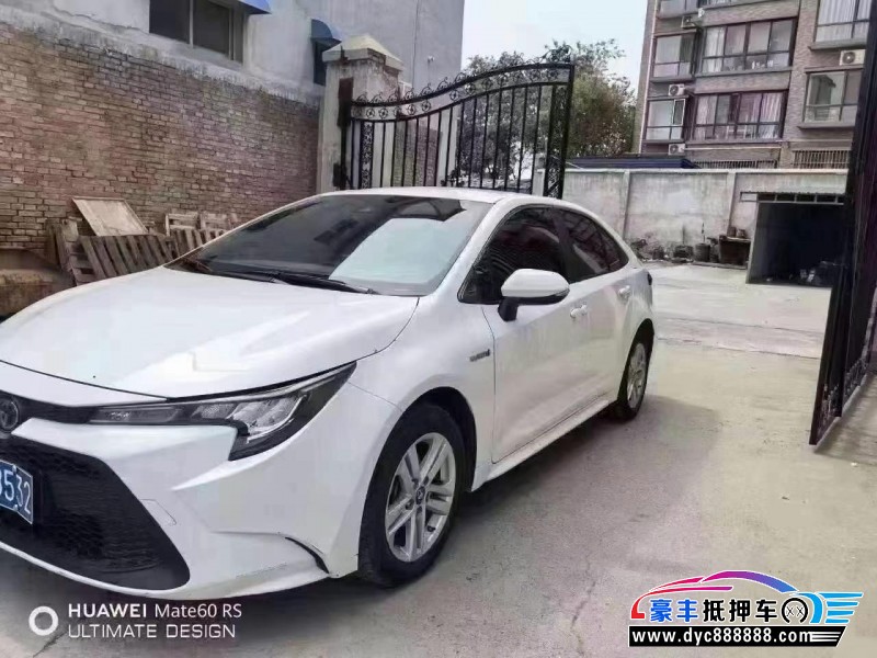 21年丰田雷凌轿车抵押车出售