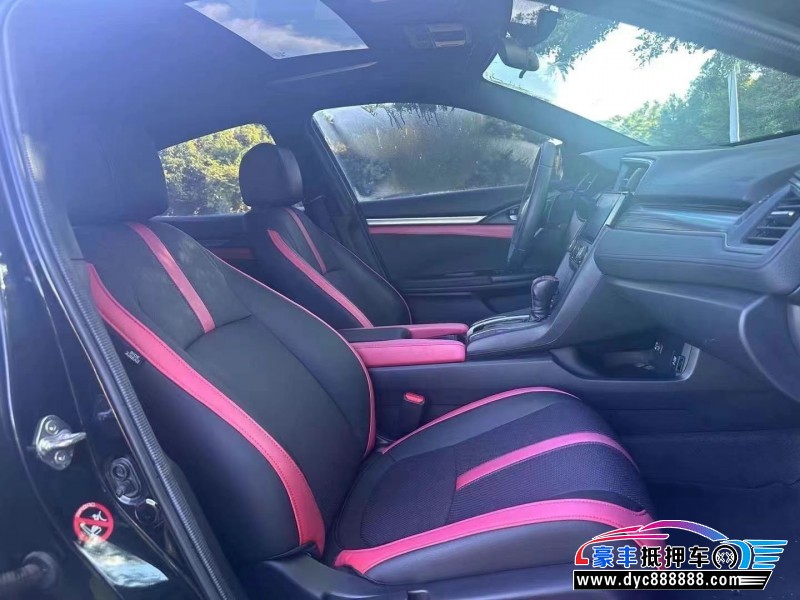 22年本田思域轿车抵押车出售