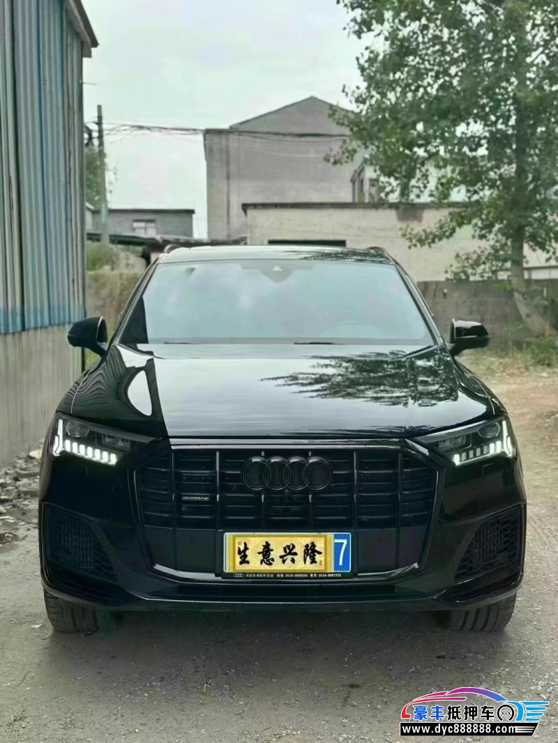 22年奥迪Q7轿车抵押车出售
