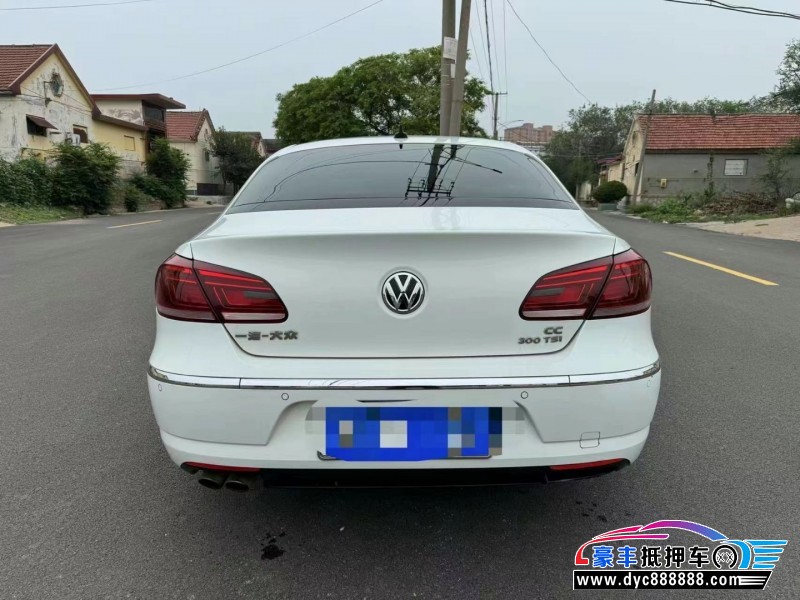 17年大众CC轿车抵押车出售