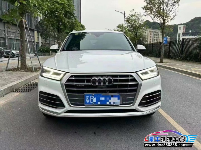 21年奥迪Q5轿车抵押车出售