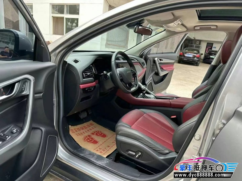 21年东风风神AX7轿车抵押车出售